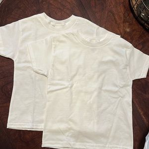 Hanes white T-shirts